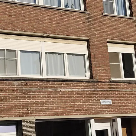 Ruim Dichtbij Zee *