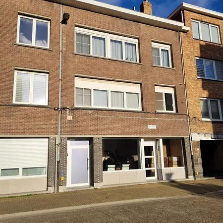 Ruim Dichtbij Zee Ostend